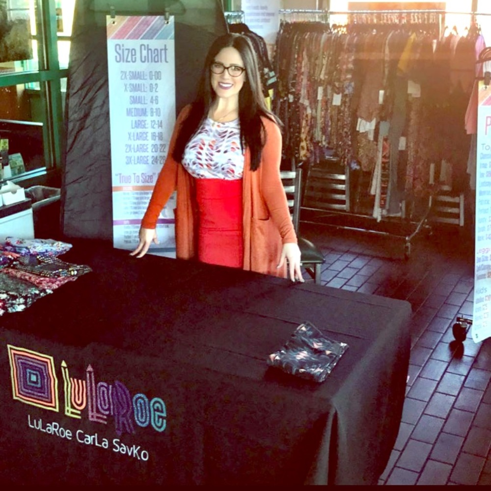 LulaRoe table cover